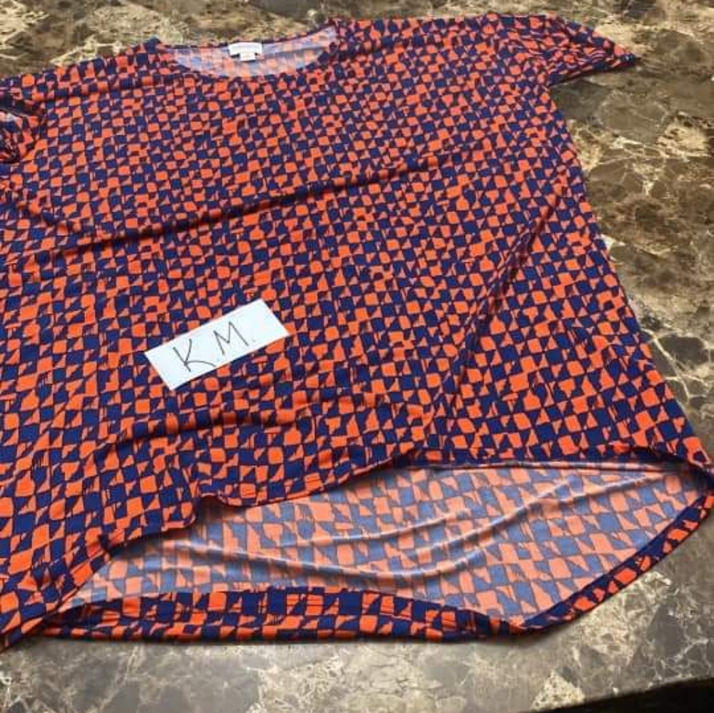 Lularoe Irma xs
